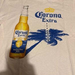 NWT Corona White Tee with Yellow and Blue Design Men’s Medium Never Worn!